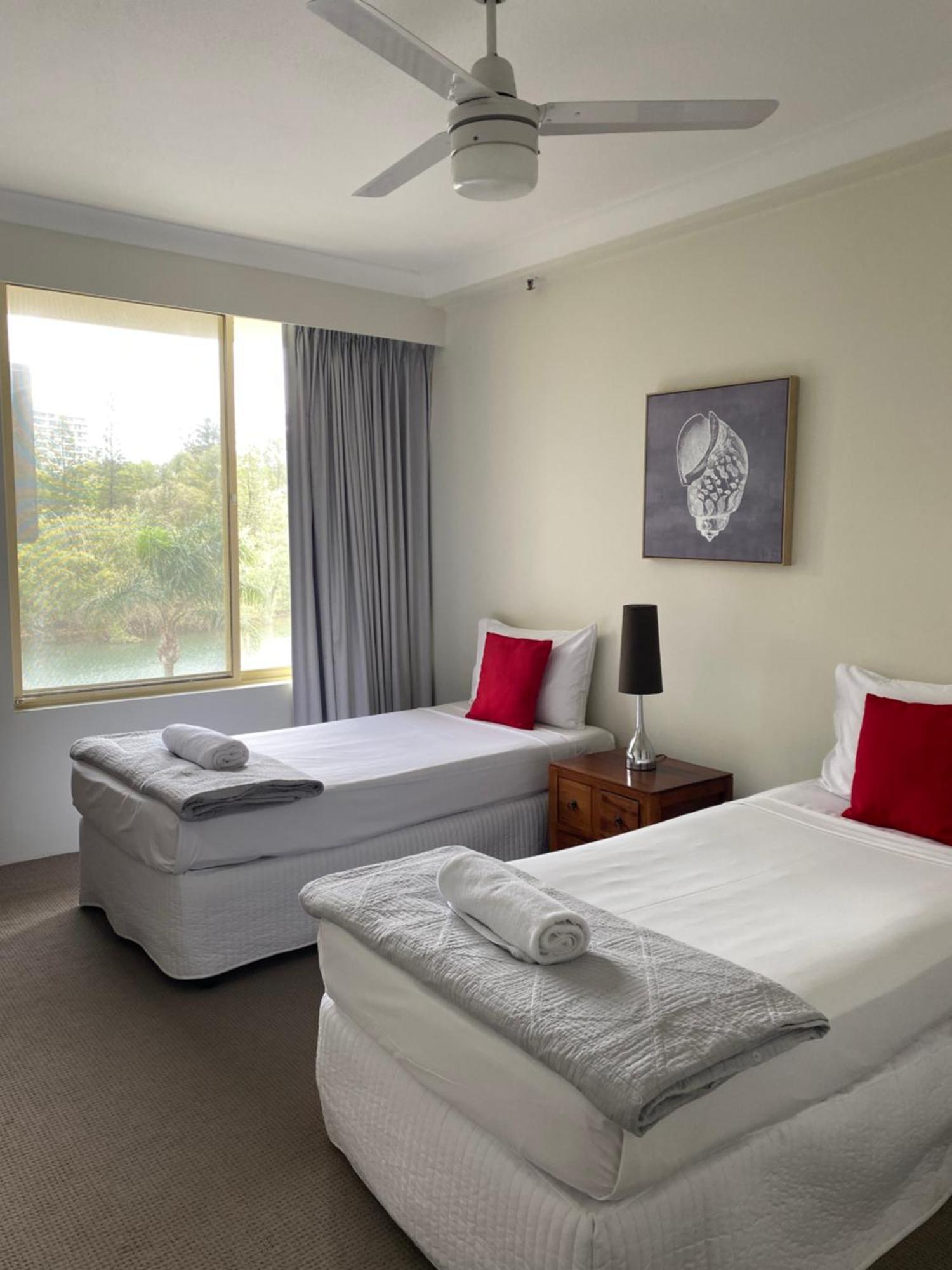 Contessa Holiday Apartments Gold Coast Exterior foto