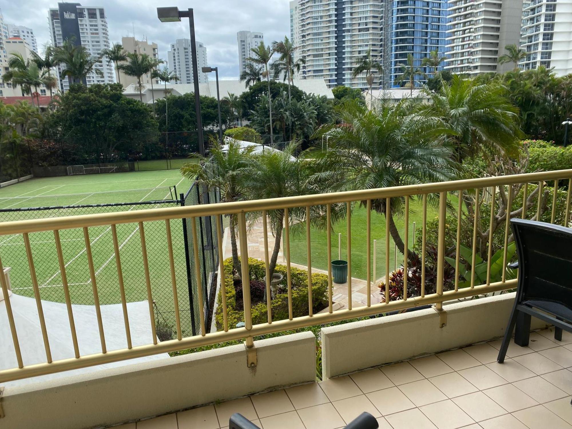 Contessa Holiday Apartments Gold Coast Exterior foto