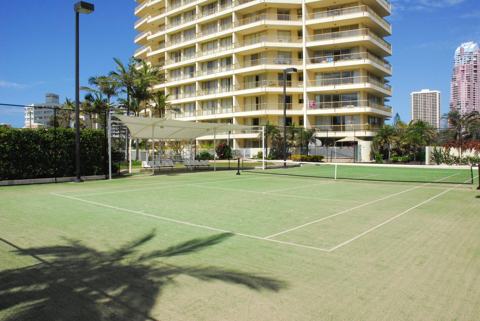 Contessa Holiday Apartments Gold Coast Exterior foto